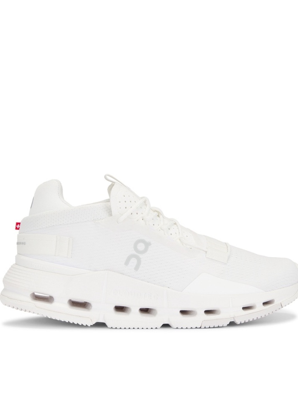 On Cloud Cloudnova 2 Sneaker in All White
